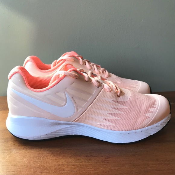 Nike Other - NWT Nike star runner sneakers